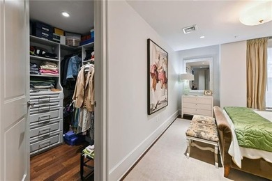 Welcome to the Kalorama Building - refined luxury condominium