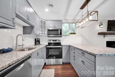 Welcome to your lakeside retreat on the highly desirable Brawley - photo 18