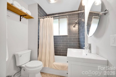 Welcome to your lakeside retreat on the highly desirable Brawley - photo 24