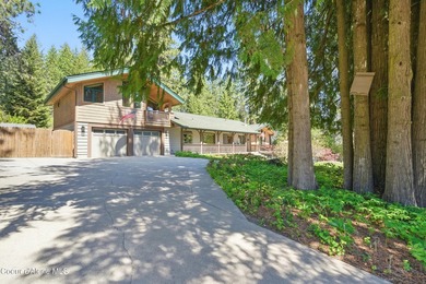 Welcome to this stunning North Idaho retreat in the coveted - photo 4