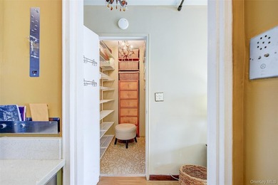 Price Improvement Sun-Drenched. Stunning. Sprawling. Welcome to - photo 11