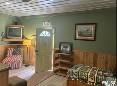 ILLINOIS RIVER VALLEY DUCK CLUBFEATURES COZY, RUSTIC CLUBHOUSE - photo 6