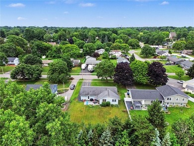 Imagine coming home to peaceful wooded views, no rear neighbors - photo 28