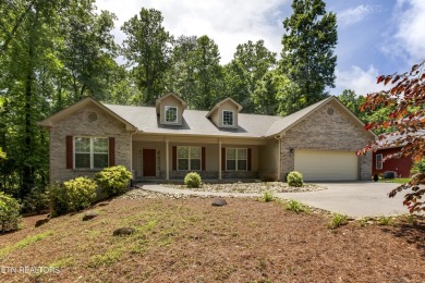 Lake Home For Sale in Loudon, Tennessee