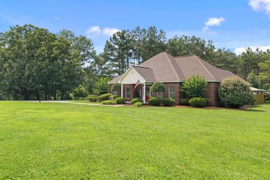 This AMAZING Magazine quality home is the perfect Dream Home!!! - photo 4
