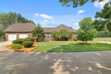 This AMAZING Magazine quality home is the perfect Dream Home!!! - photo 6