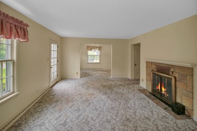Vintage home with Indian Hills lake rights! Charming home - photo 6