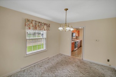 Vintage home with Indian Hills lake rights! Charming home - photo 8