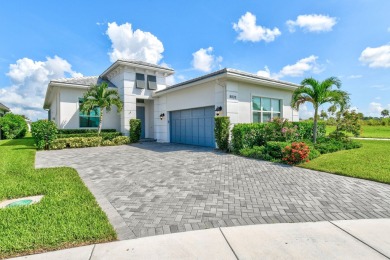 Lake Home For Sale in Port Saint Lucie, Florida