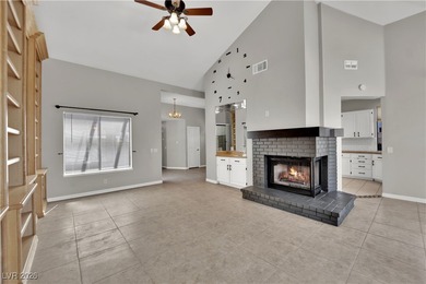 Welcome to Lakeside at Sunrise Villas - Your Private Oasis in