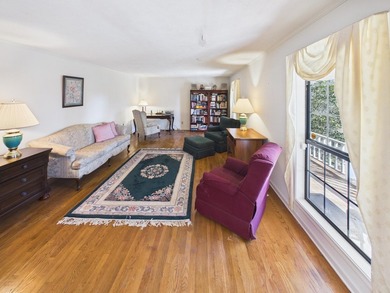 This spacious 4 bedroom 3.5 bath home offers approximately 3,079 - photo 17