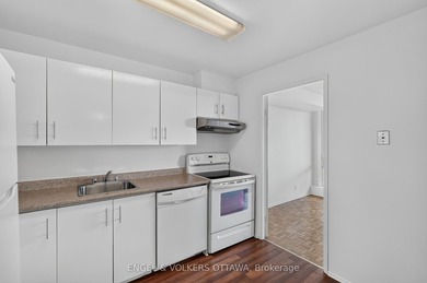What a view! Welcome to easy living at 2625 Regina Street, Unit - photo 19
