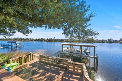 Welcome to this beautifully renovated 4-bedroom, 2-bath - photo 22