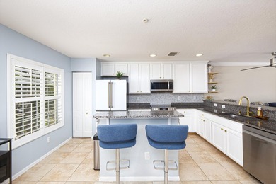 Welcome to this beautifully maintained turn-key three-story - photo 28