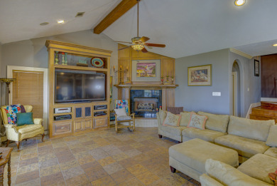 Magnificent example of classic southern charm! - photo 16