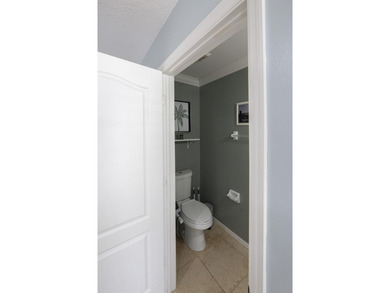 Welcome to this beautifully maintained turn-key three-story - photo 34