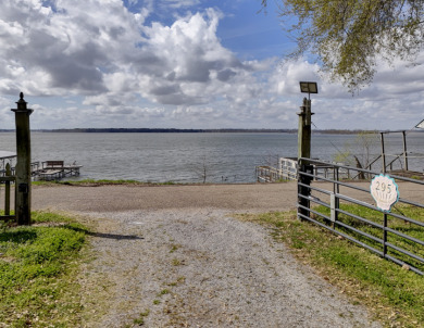 Magnificent example of classic southern charm! - photo 26