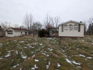 Clarion River Home For Sale in Callensburg Pennsylvania