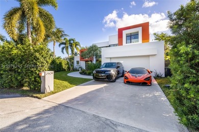 Discover an architectural showpiece where Modernist design meets - photo 13