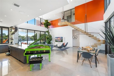 Discover an architectural showpiece where Modernist design meets - photo 16
