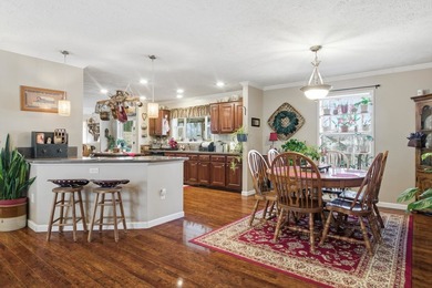 Back on the market & still looking for new owners. Exceptionally - photo 17