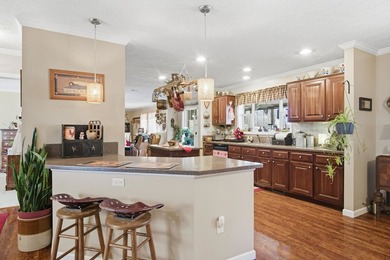 Back on the market & still looking for new owners. Exceptionally - photo 18