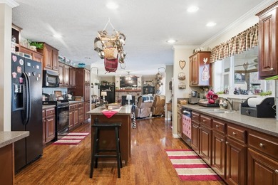 Back on the market & still looking for new owners. Exceptionally - photo 19