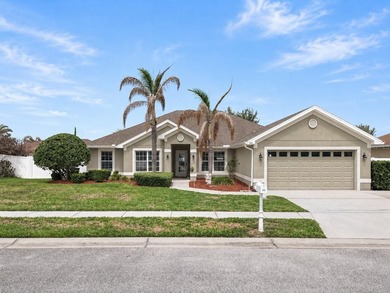 Lake Winterset Home For Sale in Winter Haven Florida