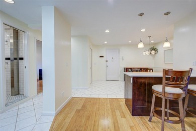 THE UNIT: Welcome home to the dreamy #4E... a spacious, bright - photo 21