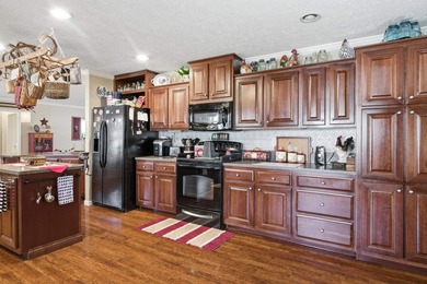 Back on the market & still looking for new owners. Exceptionally - photo 23