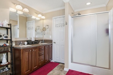 Back on the market & still looking for new owners. Exceptionally - photo 29