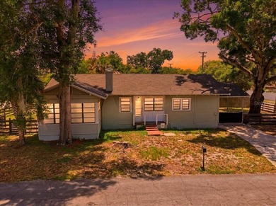 Lake Hollingsworth Home For Sale in Lakeland Florida