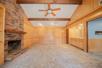 Opportunity knocks in the heart of Wildwood, one of Longview's - photo 10
