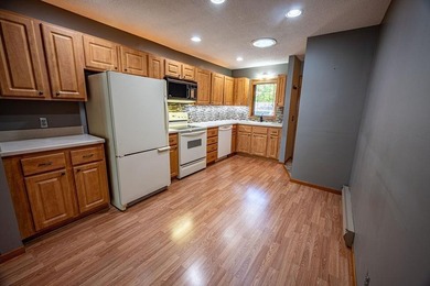 Welcome to Lake Living at Liberty Cove!!! Cozy 2BR/3BA Townhome - photo 8
