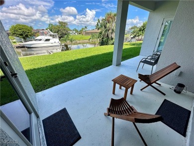 Move-in ready 4BR/3BA waterfront beauty with direct Gulf access - photo 15