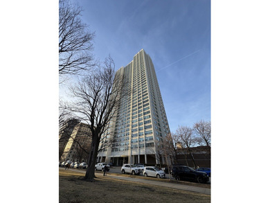 BREATHTAKING LAKEFRONT PARADISE IN THE SKY - A 3 BEDROOM, 3 BATH