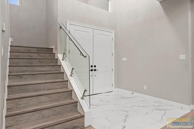 Luxury 5 Bedroom, 4 bath Home located in the Exclusive SPI Golf - photo 24