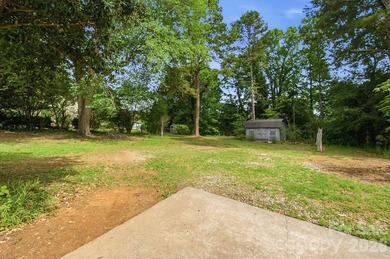 Coffee on the deck. Evenings under the trees. Plenty of room to - photo 29