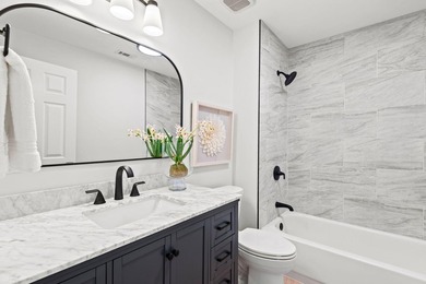 Turnberry Place is where Southern charm meets practical living! - photo 35