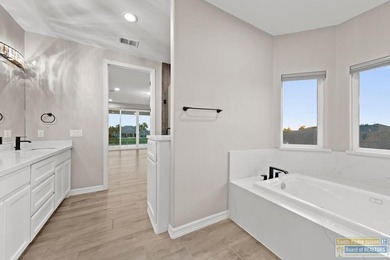 Luxury 5 Bedroom, 4 bath Home located in the Exclusive SPI Golf - photo 35