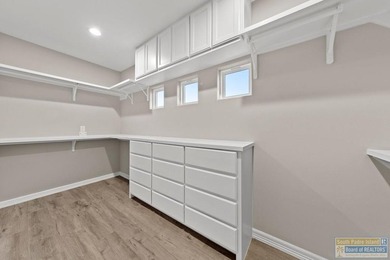 Luxury 5 Bedroom, 4 bath Home located in the Exclusive SPI Golf - photo 39