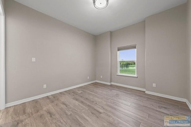 Luxury 5 Bedroom, 4 bath Home located in the Exclusive SPI Golf - photo 49