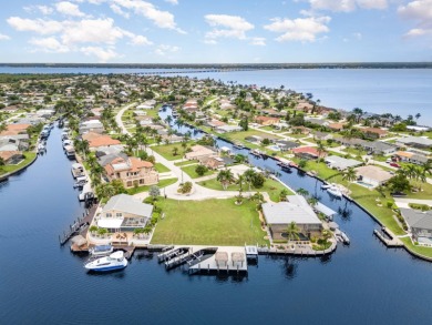 Caloosahatchee River Lot For Sale in Cape Coral Florida