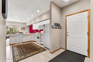 Additional listing photo 4