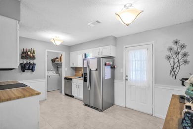 Move-in ready and located in the Lake Hamilton School District - photo 17