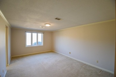 Welcome to this special lakefront property on 5 peaceful acres - photo 28