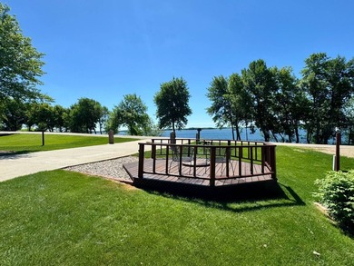 Back lot year-round home on the North Side of Roy Lake in - photo 29