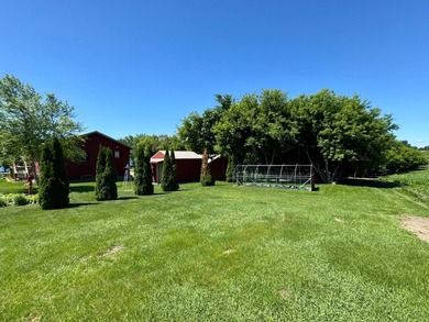 Back lot year-round home on the North Side of Roy Lake in - photo 39