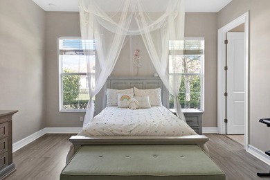 Flexible 4-bedroom home with a large guest suite/office that - photo 40