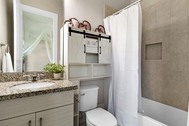 Flexible 4-bedroom home with a large guest suite/office that - photo 42